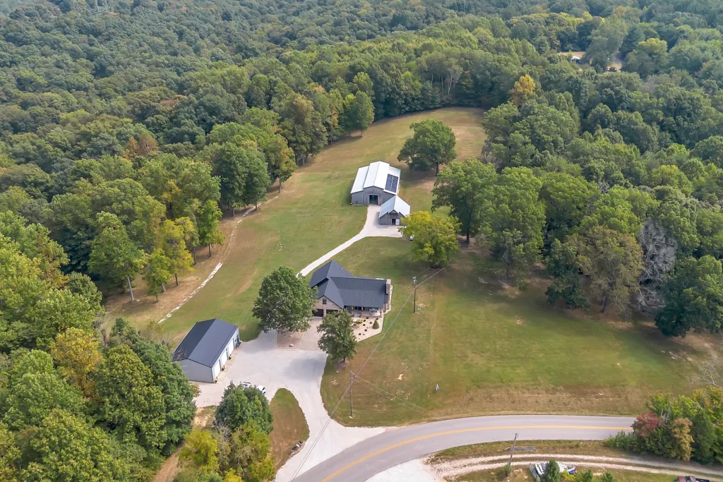 Country home on acreage in rural Monroe County